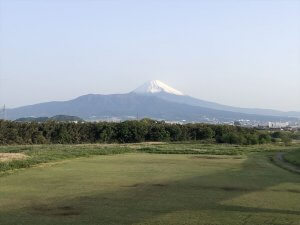 函南町　グランドより