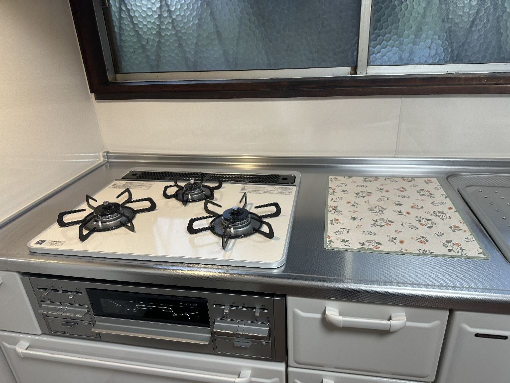 ずっと考えていて・・・キッチン エーデル ガスコンロ ずっと考えていて・・・キッチン エーデル ガスコンロ